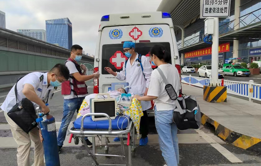 大悟县救护车出租公司